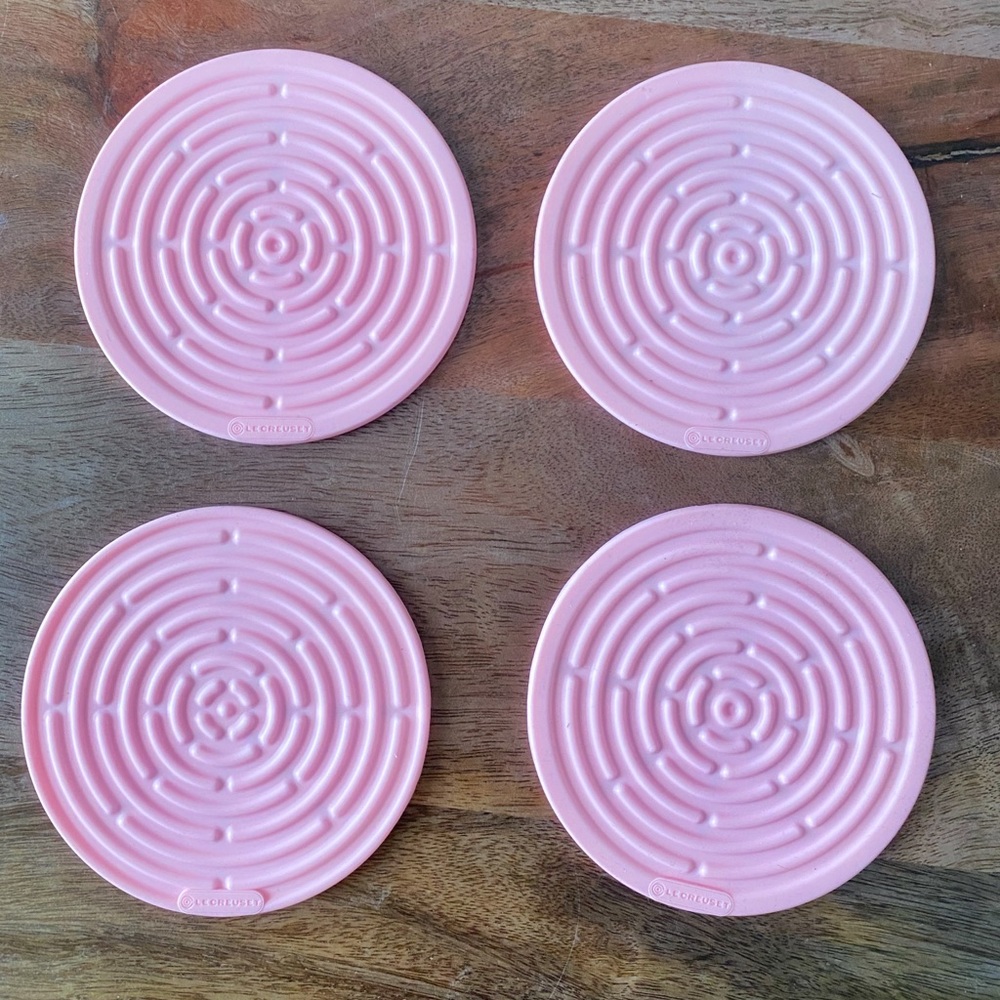Le Creuset silicon mini cool tools set of 4 in Satin Pink